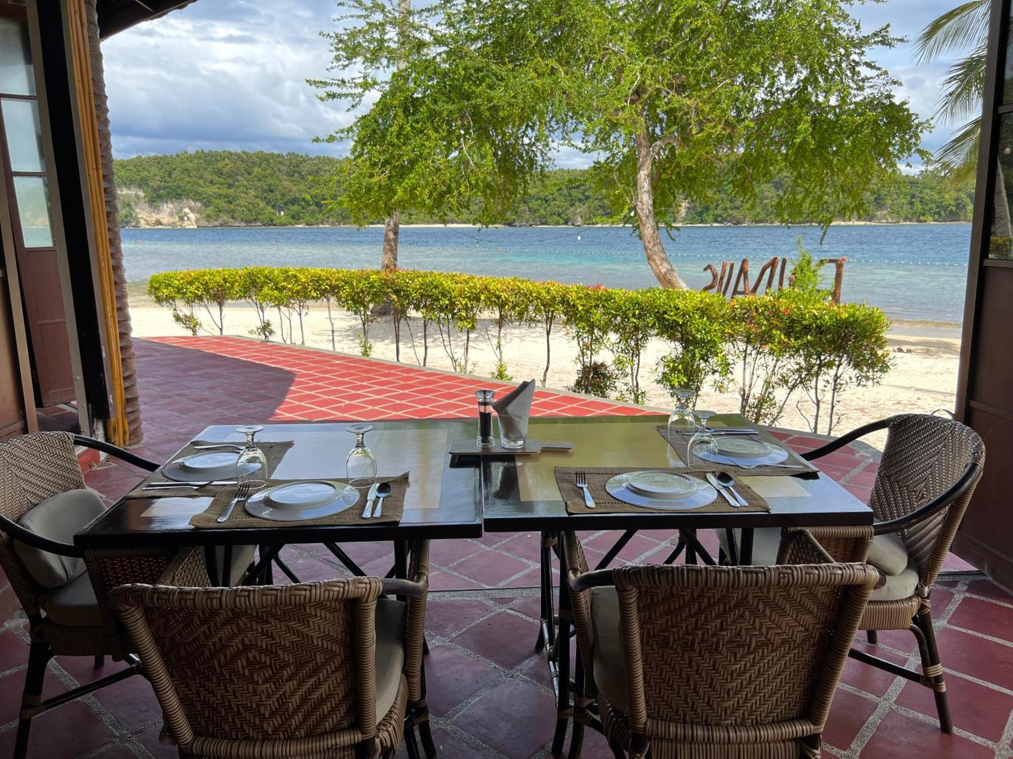 Fridays Puerto Galera Ξενοδοχείο Εξωτερικό φωτογραφία