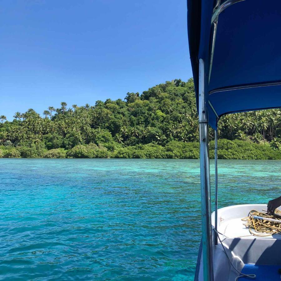 Fridays Puerto Galera Ξενοδοχείο Εξωτερικό φωτογραφία