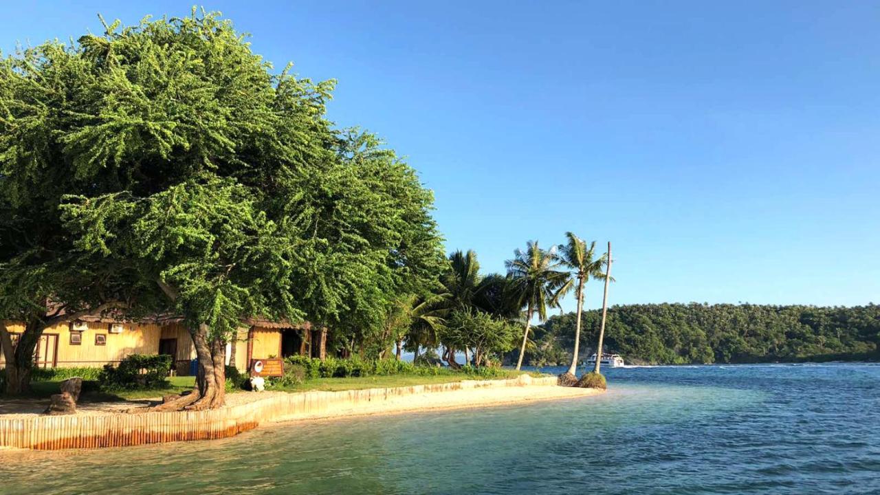 Fridays Puerto Galera Ξενοδοχείο Εξωτερικό φωτογραφία